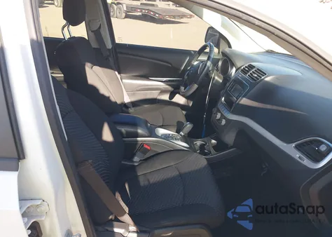 2020 Dodge Journey Se Value from USA, damaged, VIN 3C4PDCAB5LT277660